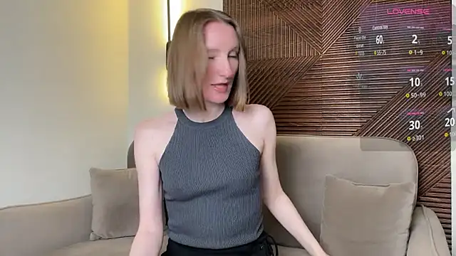 MonikaBos Chat XXX in diretta