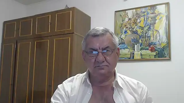XXX chat uživo modela machomale3