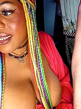 AmazonianMistress' Live XXX Chat