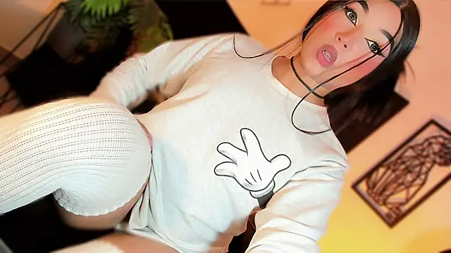 Chat XXX en directo de misstreslatin