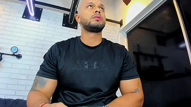 CharlieGrifinX Live XXX Chat