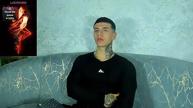 Chat +18 de SalvatoreDmore ao vivo