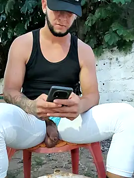 PIGHIGHDIRTY_p0's Live XXX Chat
