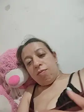 TheBunnyAndTheMaster webcam show