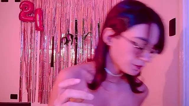 Онлайн чат XXX nina_kink