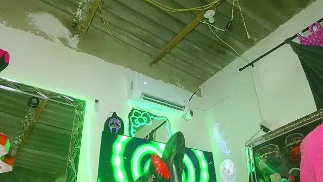 دردشة candy_aass الجنسية المباشرة