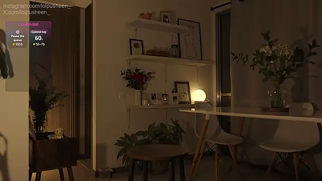 JulietteDee 现场XXX聊天