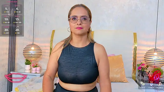 MarilynVega1's Live XXX Chat