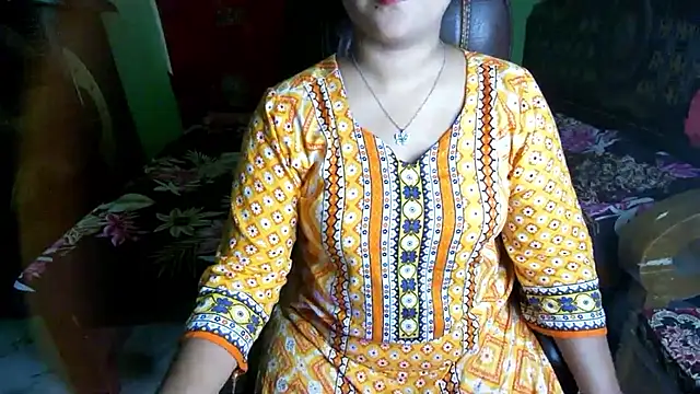 Živý XXX chat BengaliQueenStar
