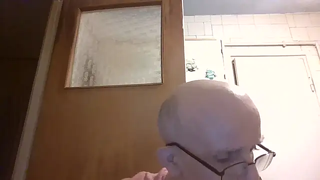 mariusica1@xhn Live XXX chat