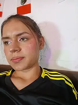 Danni_shy Chat XXX live