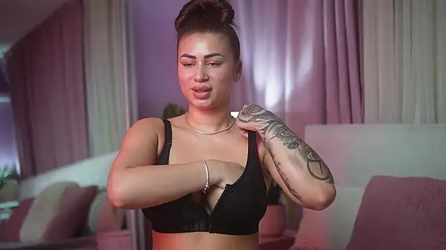 AmeliaBarbie 现场XXX聊天