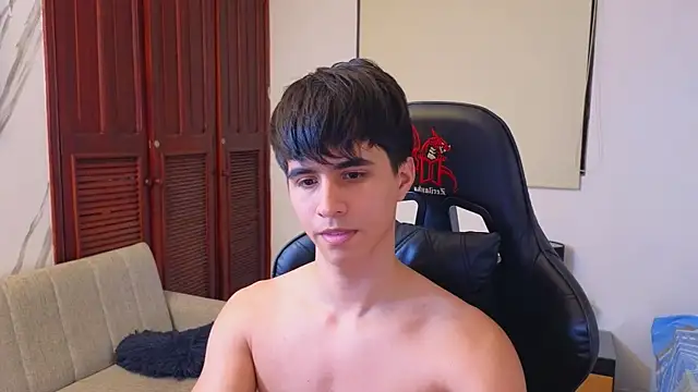 Chat XXX Live carl_dixon