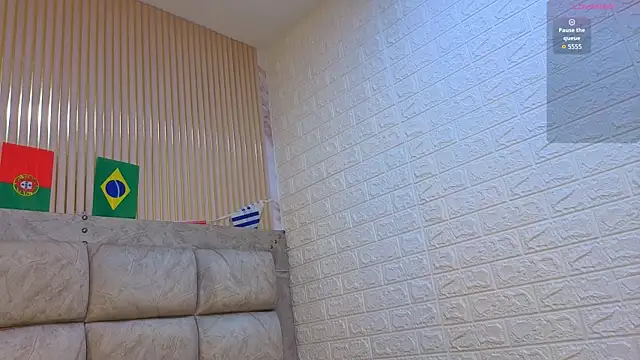 XXX chat uživo modela JuliaFerrer