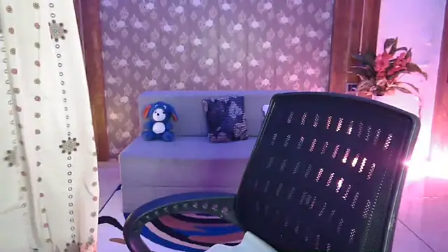 Misha_01 Live XXX-chat