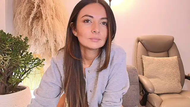 Briana_hill_ Chat XXX in diretta