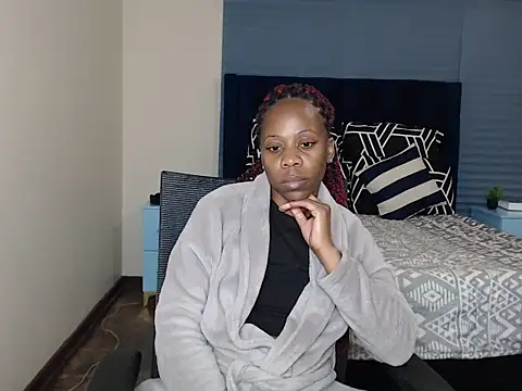QUEENMANDYY 现场XXX聊天