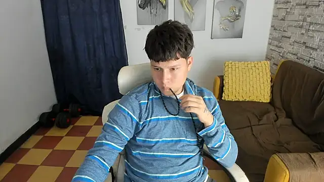 Chatroom XXX en direct de daniel_leon