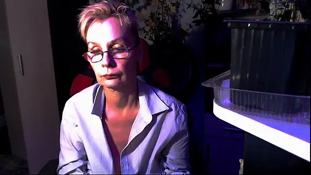 HelgaHimmell's Live XXX Chat