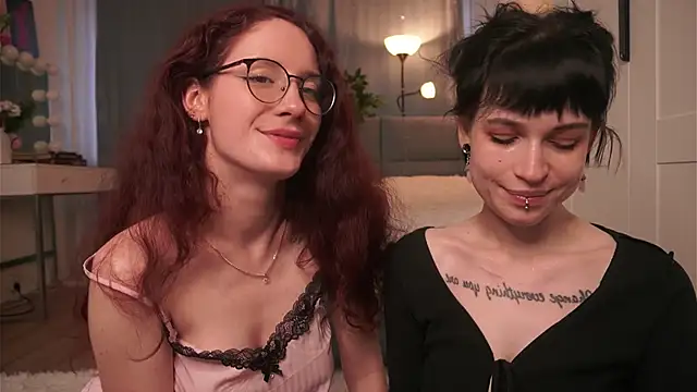 TeaseDealer Chat XXX live