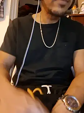 Chat XXX en directo de bigboytoy912