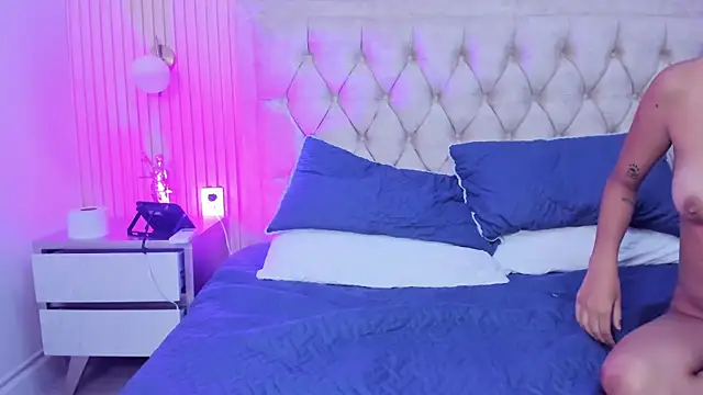Chat +18 de Christopher_and_dulce ao vivo