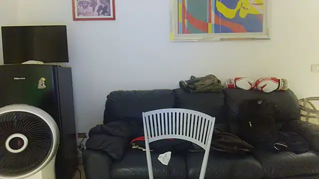 Chat XXX en directo de AMIRDIB2025