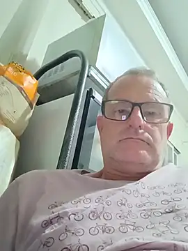 Chat +18 de nard53 ao vivo