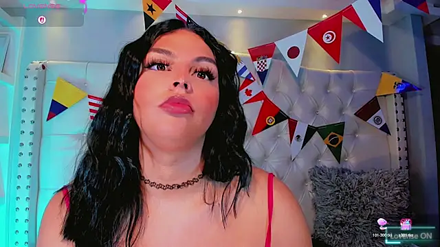 Chat XXX en directo de Maia_Hotts