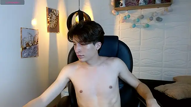 Marcoviolet Live XXX Chat