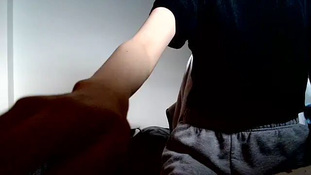 leopiii-iiJP's Live XXX Chat