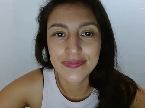 SarahFriendly: απευθείας συνομιλία ΧΧΧ