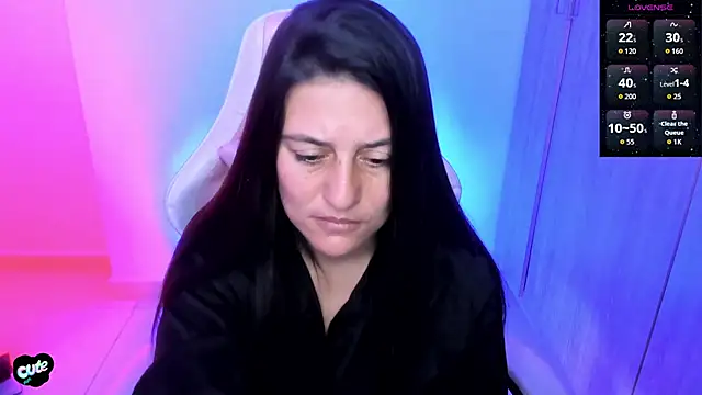 دردشة Saskyaa الجنسية المباشرة