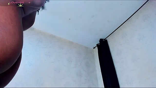 TAYRA_CASTLE Live XXX-Chat
