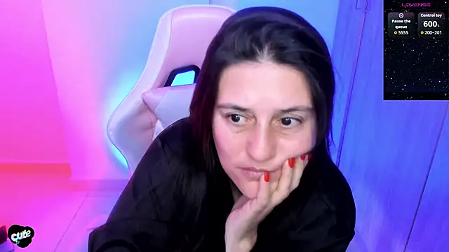 Czat XXX na żywo – Saskyaa