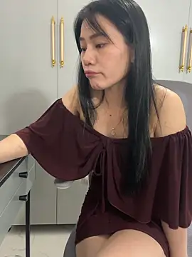 Llabi2k Live XXX-Chat
