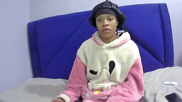 Živý XXX chat TheSexyBibi