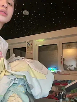 Chat +18 de Just-Lilly ao vivo