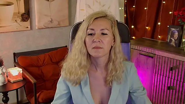 Chat XXX ao vivo de DonnaSmitth