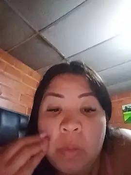 Chat +18 de Chantal_lopez ao vivo