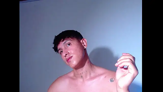 Chat XXX ao vivo de rowanbig