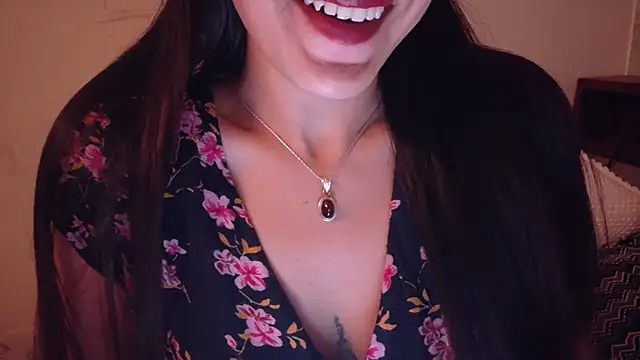 MidnightFlame Live XXX-chat