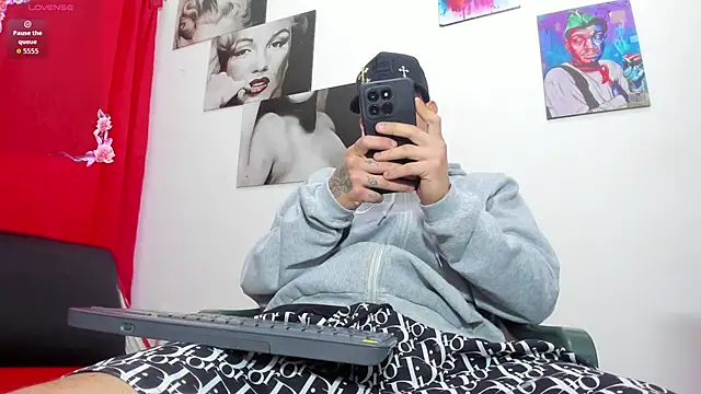 Živý XXX chat big_hot_boy_