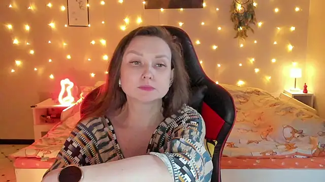 desperatehousewife__ Adlı Modelin Canlı XXX Sohbeti