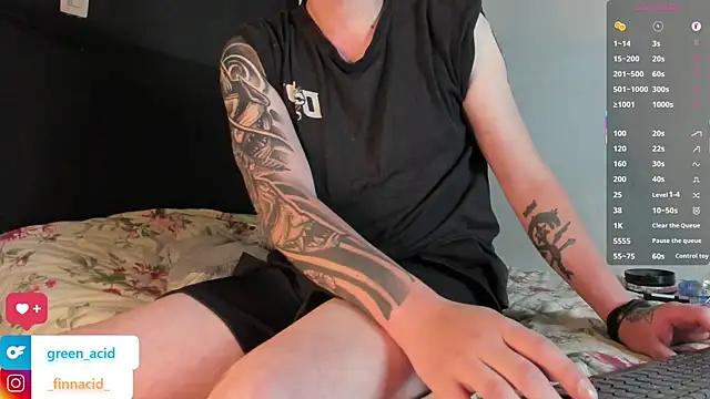 Green_acid01 webcam show