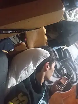 alexandercruz Adlı Modelin Canlı XXX Sohbeti