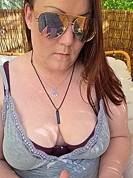 BBWQUEENBEEE Live XXX-chat