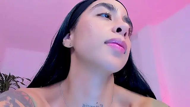 Czat XXX na żywo – sophierooy22