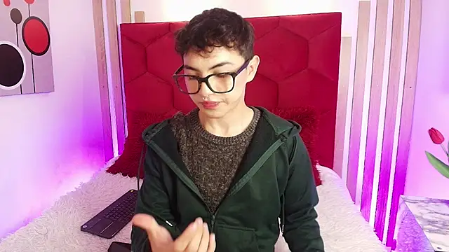 Cristopher_Wild élő XXX-chatje