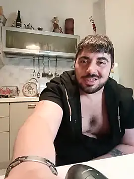 Czat XXX na żywo – bear_skinny